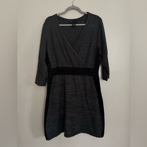 LANE BRYANT V-Neck Faux Wrap Sweater Dress -Women's Plus Size 18/20 -Gray/Black